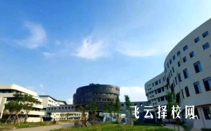 如何選擇大邑縣職業(yè)高級(jí)中學(xué)？