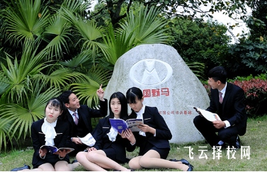 成都汽車職校實(shí)訓(xùn)基地設(shè)備條件與學(xué)生實(shí)操