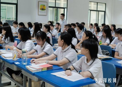 初三畢業讀中職的學生怎么提升學歷