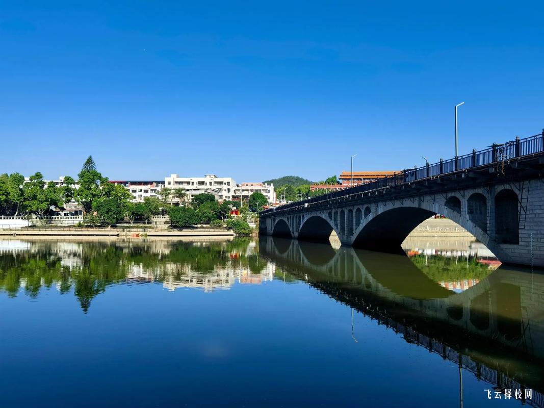 考不上高中的孩子未來有前途嗎？真實數(shù)據(jù)告訴你&zwnj;