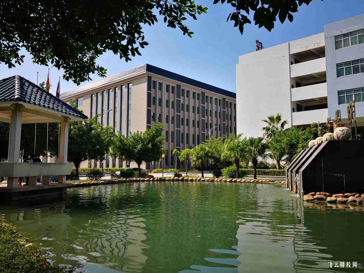 民辦中職學費與公辦補貼對比分析