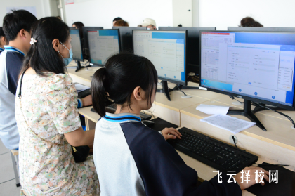 畢業(yè)學(xué)姐真心話：這些專業(yè)千萬別隨便選