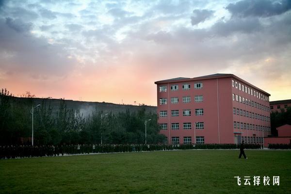 選中職學(xué)校的三個隱藏指標(biāo)(老師不會說)