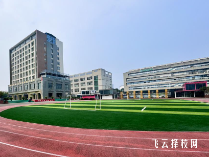 普高特色班VS職高升學(xué)班 四川中考擇校分析