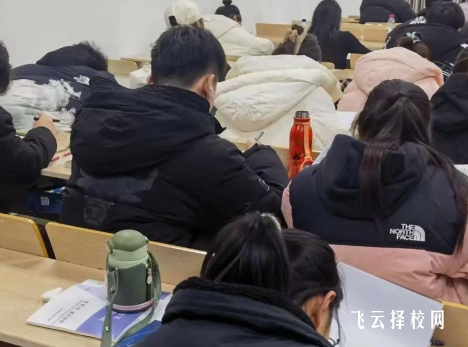 成都單招培訓費用對比表