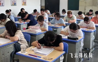 競(jìng)元單招管理嚴(yán)格不嚴(yán)格？