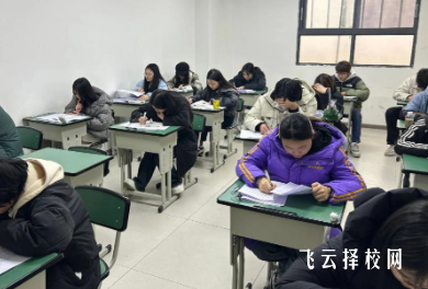 四川普華單招師資好嗎？